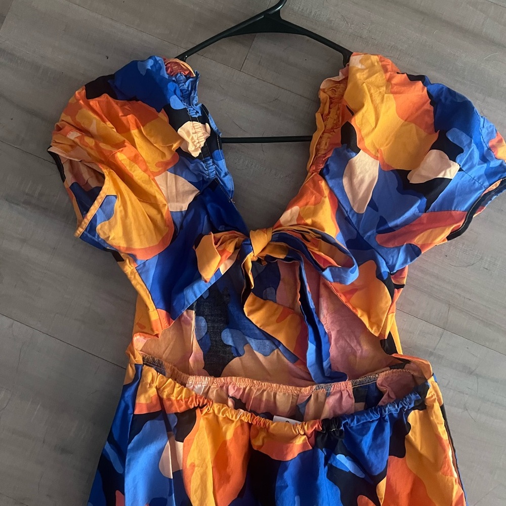 Vibrant Orange and Blue Floral Midi Dress - Picture 4 of 5